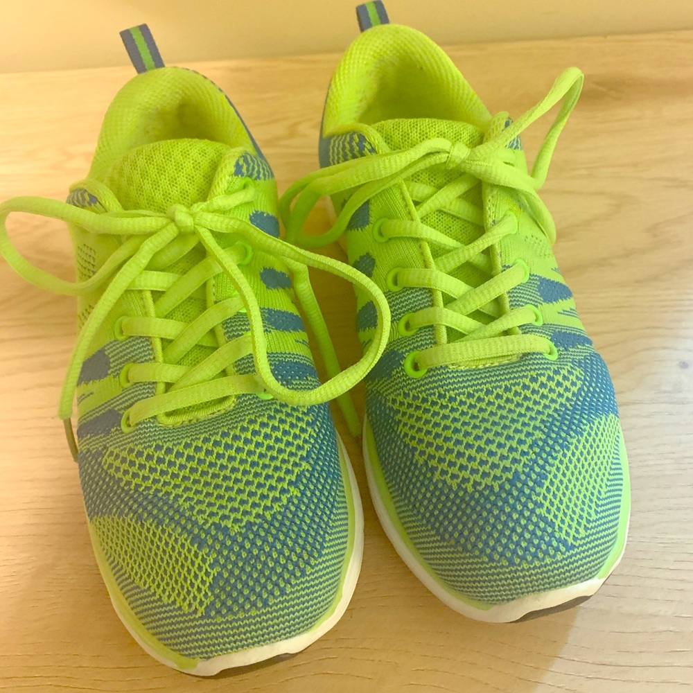 Just Fab Tennis Shoes